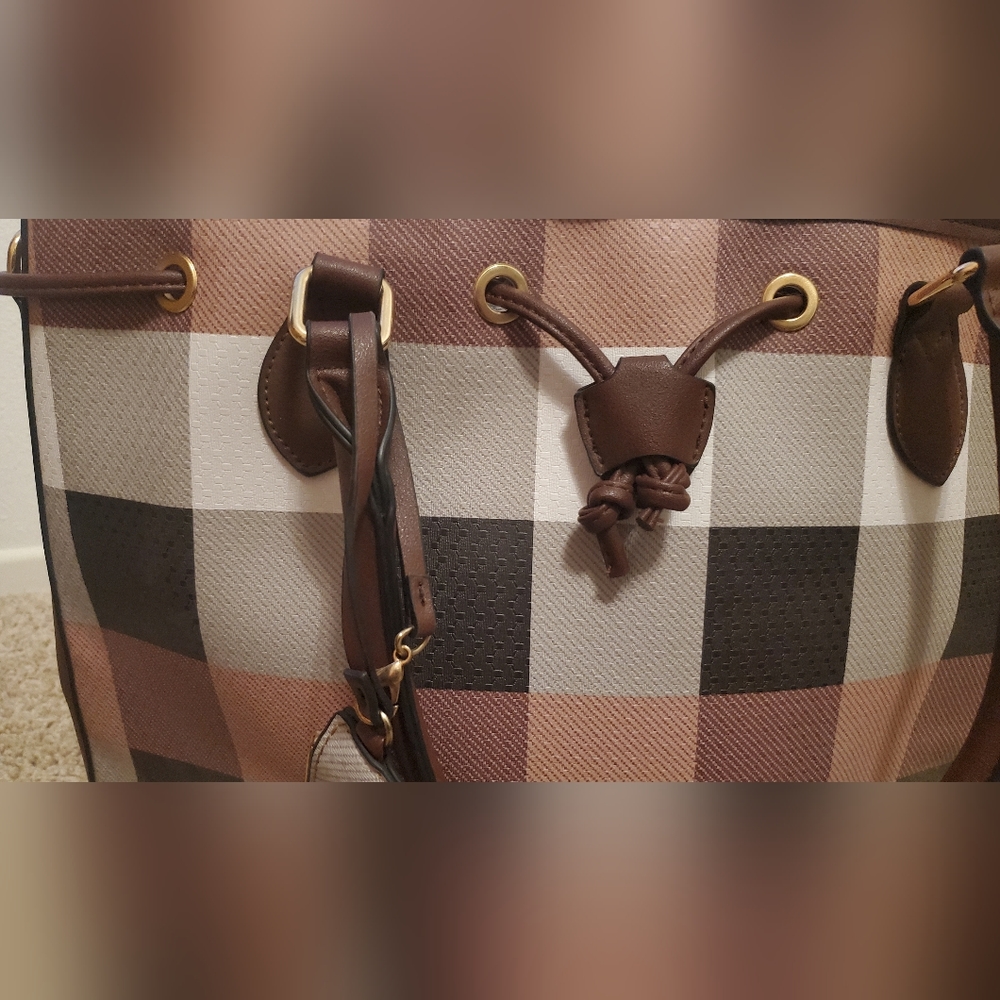 Handbag Bundle - Picture 4 of 15